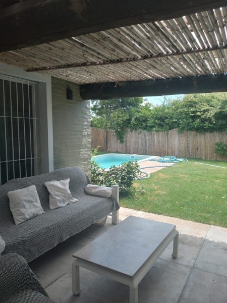 Casa en alquiler muy comoda y muy agradable para veranear en La Barra.